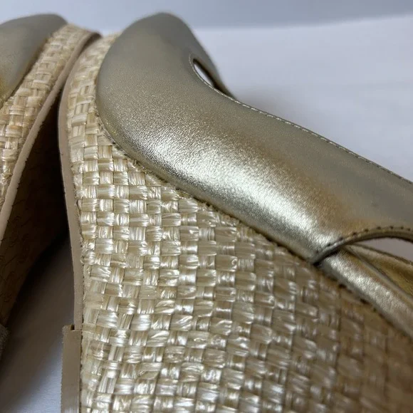 Lilly Pulitzer Shoes Womens 5.5 Gold Sandals Wedge Heels Slingback Kristen - Picture 8 of 15